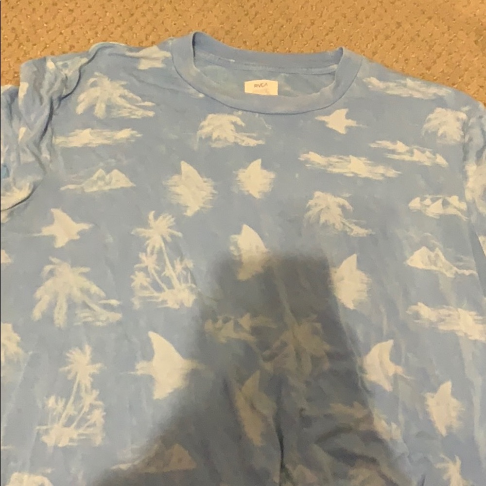 t shirt